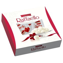 Конфеты RAFFAELLO с цельным миндальным орехом в кокосовой стружке, 240 г, 9020000000995 - фото 13749495