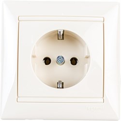 Одноместная розетка Legrand Valena - фото 14729611