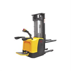 Самоходный электрический штабелер Xilin XILIN CDDK15-III - фото 16673359