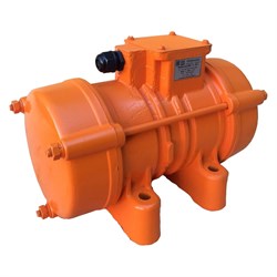 Площадочный вибратор ВИБРОМАШ ВИ-9-8 А - фото 16822072